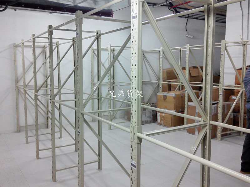 服裝倉(cāng)庫(kù)貨架 服裝倉(cāng)庫(kù)貨架